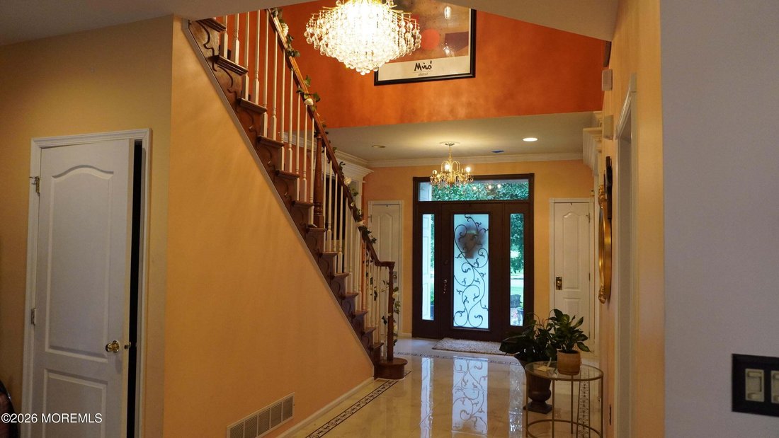 House in Freehold Township, New Jersey, United States 4 - 18933627