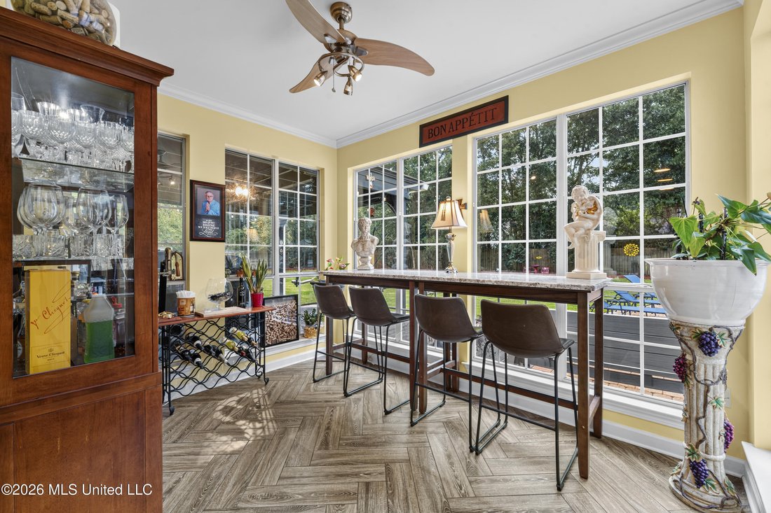 House in Gulfport, Mississippi, United States 5 - 18935962