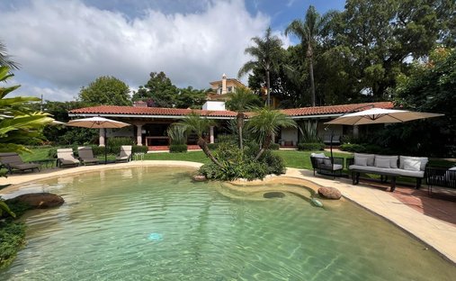 House in Cuernavaca, Morelos, Mexico 1