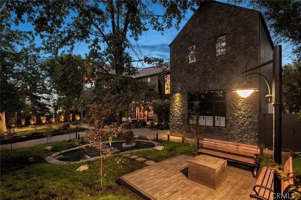 House in Los Angeles, California, United States 5 - 18934625