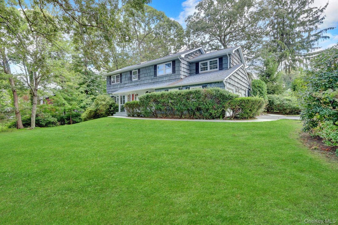 House in Setauket- East Setauket, New York, United States 2 - 18934799