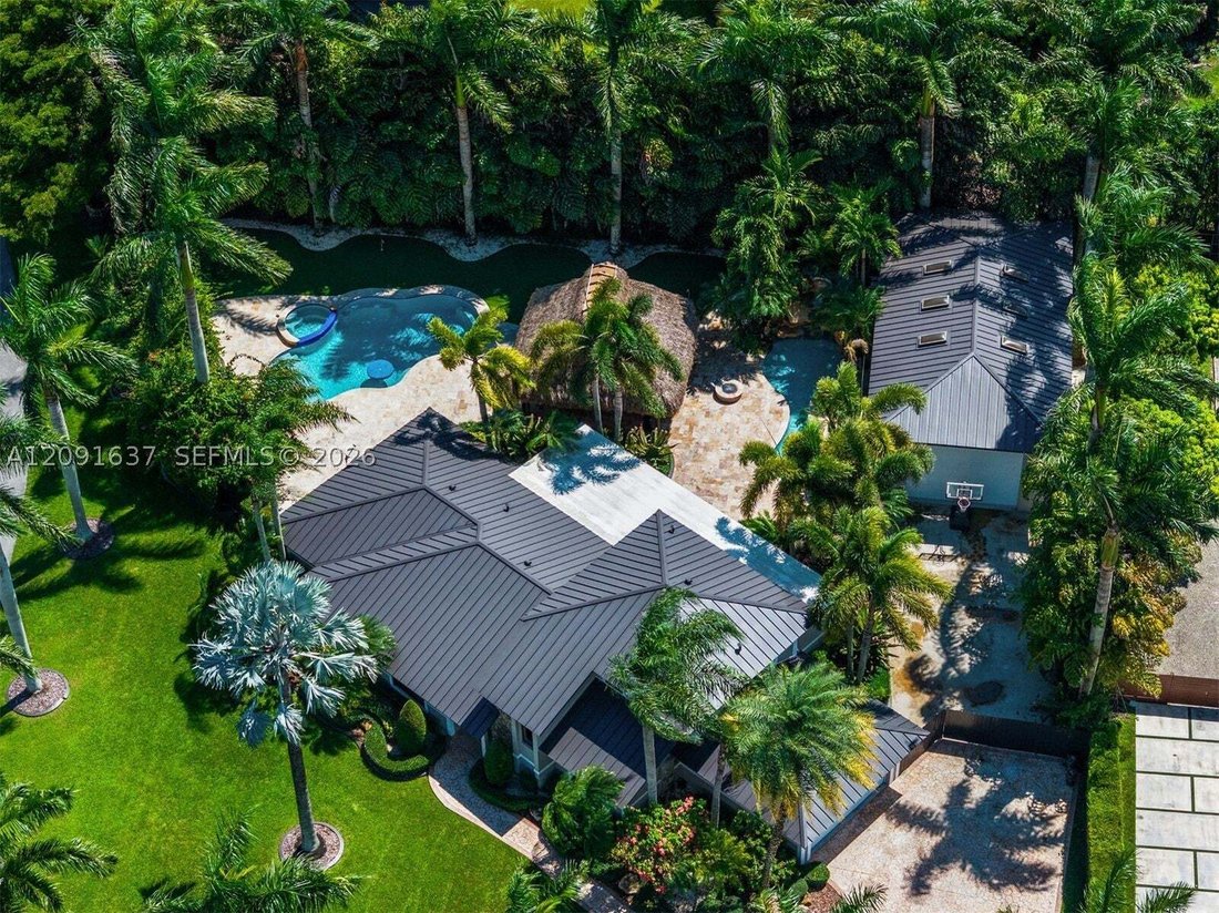 House in Miami, Florida, United States 4 - 18934283