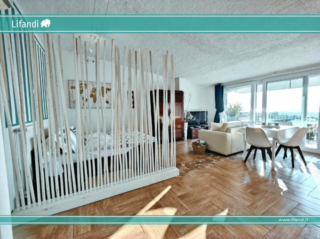 Apartment in Bardolino, Veneto, Italy 1 - 18678050