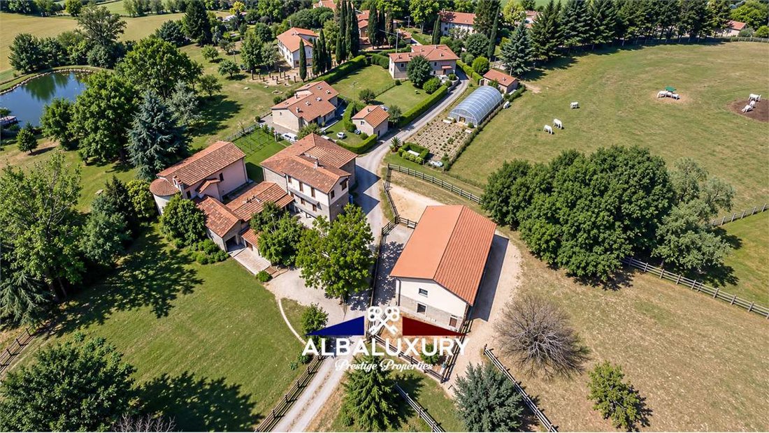 Villa in Pieve Santo Stefano, Tuscany, Italy 4 - 15347431