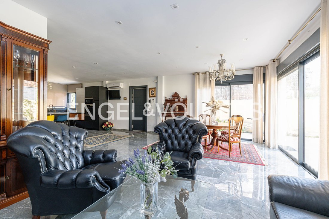 House in Pozuelo de Alarcon, Comunidad de Madrid, Spain 4 - 18935658