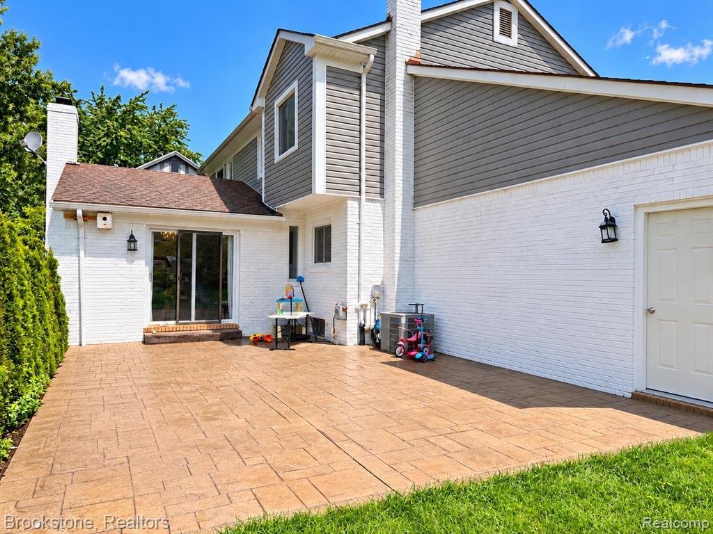 House in Farmington Hills, Michigan, United States 5 - 18934994
