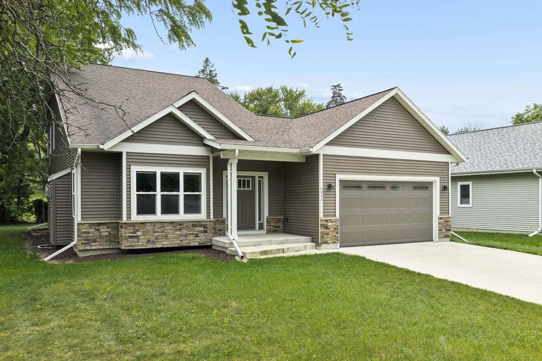 House in Fitchburg, Wisconsin, United States 3 - 18667601