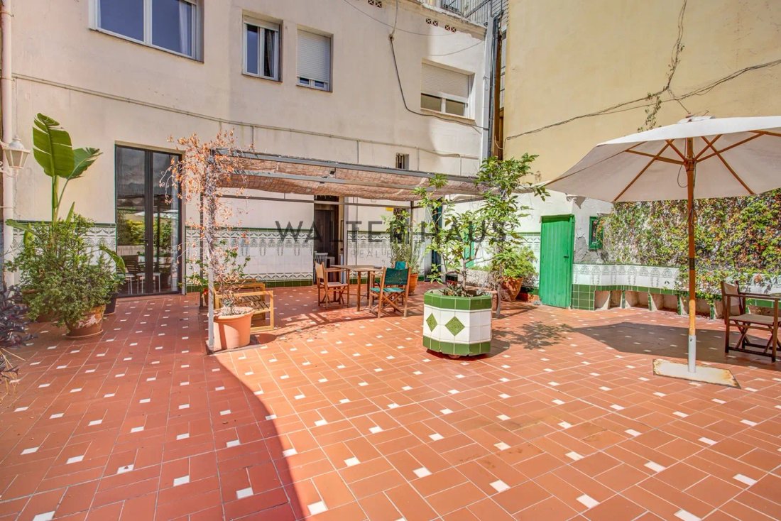 House in Ciutat Vella, Barcelona, Spain 3 - 18931938