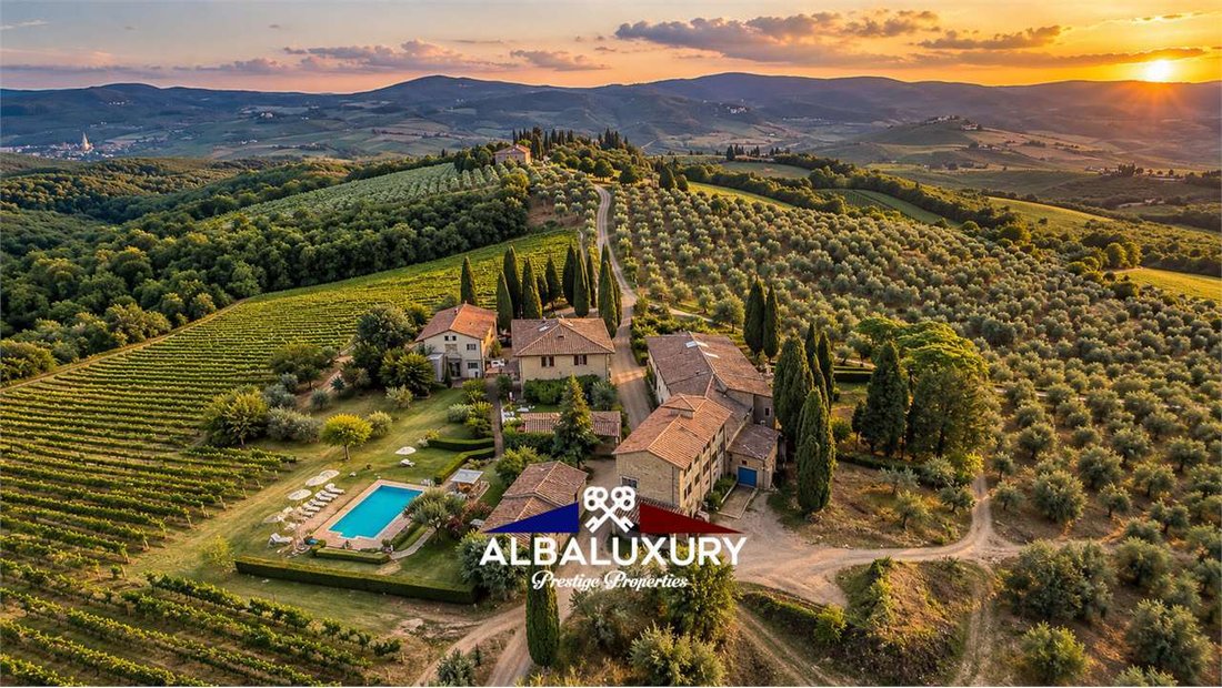 Villa in Centro, Greve in Chianti, Tuscany 2 - 16786868