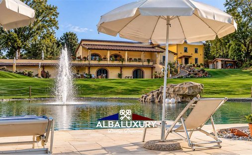Villa in Vicchio, Tuscany, Italy 1