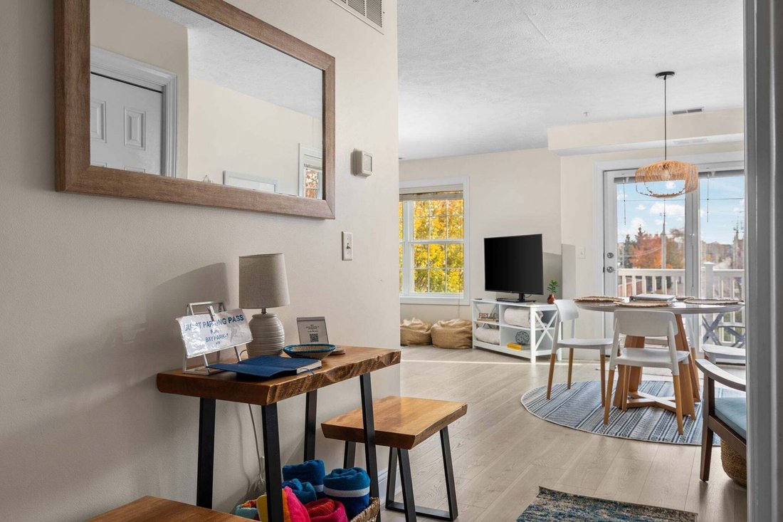 Condo in Traverse City, Michigan, United States 2 - 18935024