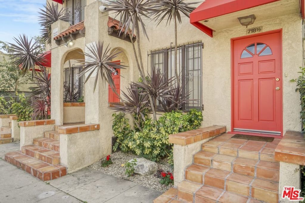Los Angeles, California, United States 4 - 18933767