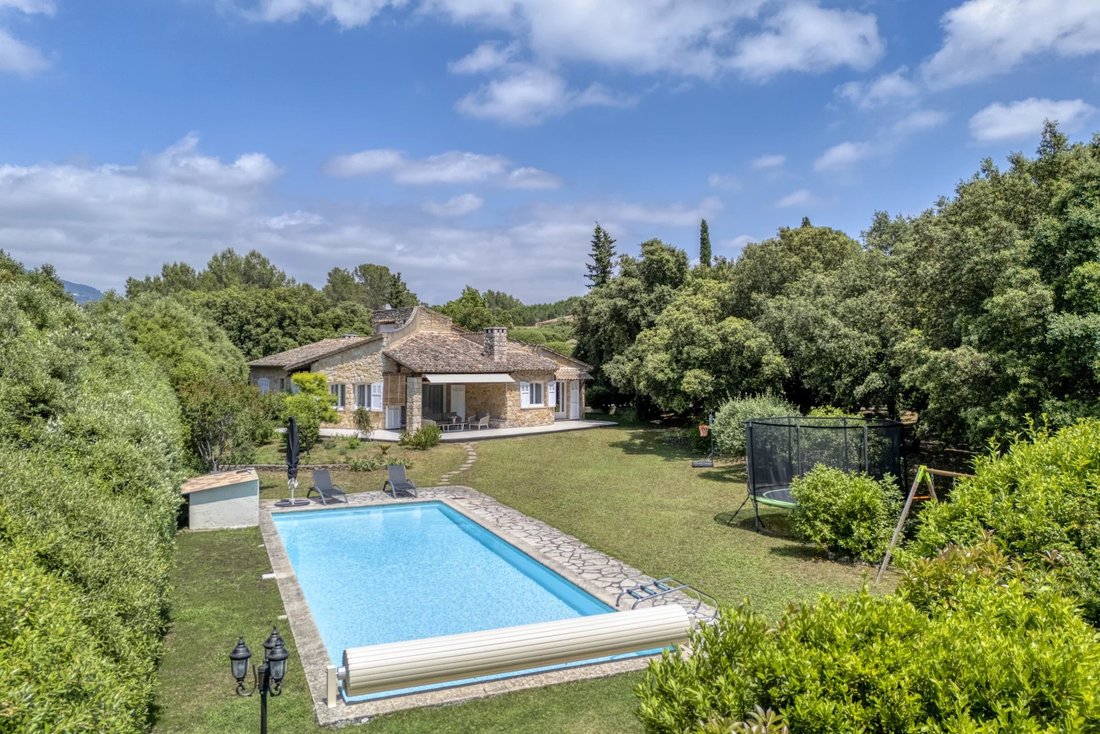 House in Grasse, Provence-Alpes-Côte d'Azur, France 2 - 18935541