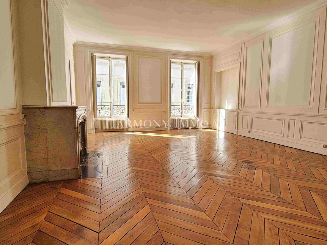 Wohnung in Perralière, Lyon, Auvergne-Rhone-Alpen 3 - 18366866