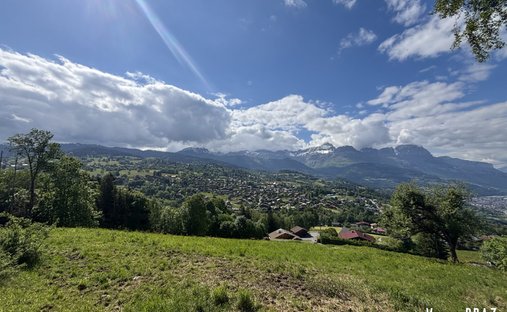 Land in Combloux, Auvergne-Rhône-Alpes, France 1