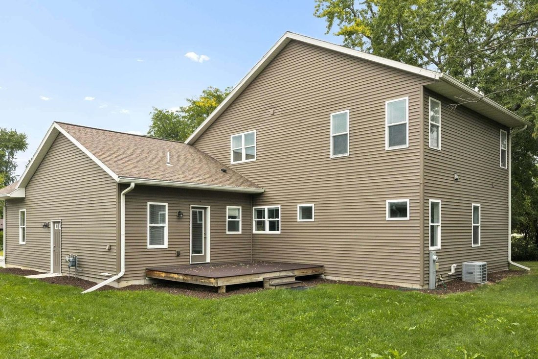 House in Fitchburg, Wisconsin, United States 4 - 18667601