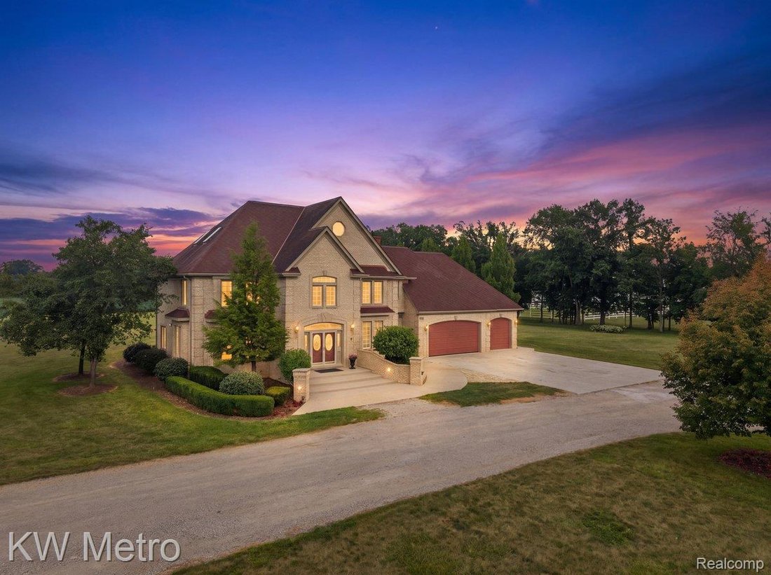 House in Macomb, Michigan, United States 1 - 18934410