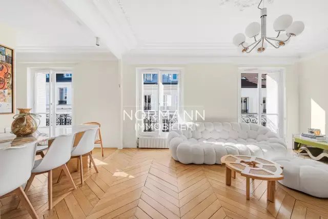 Apartment in La Plaine des Sablons, Neuilly-sur-Seine, France 2 - 18935634