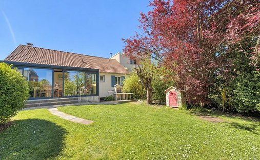 House in La Gare, Clamart, France 1