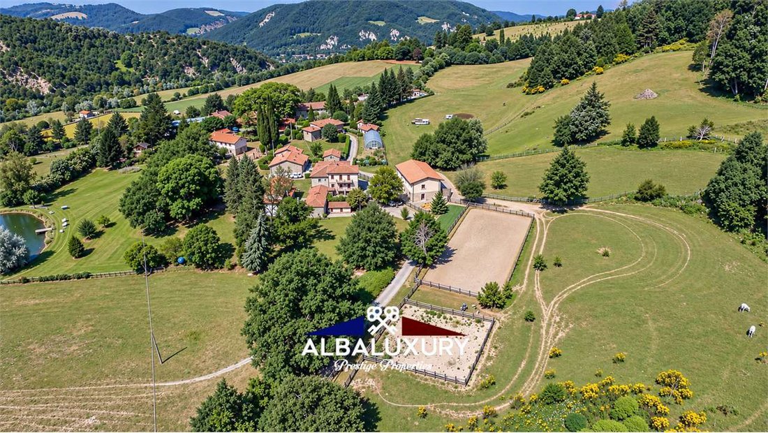 Villa in Pieve Santo Stefano, Tuscany, Italy 3 - 15347431
