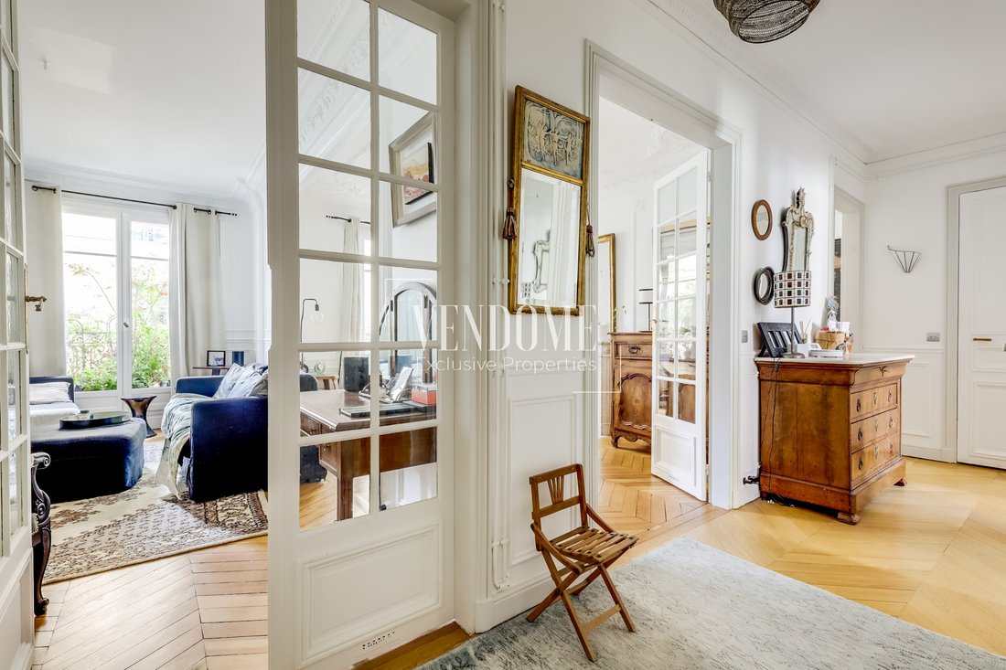 Apartment in Pereire-Malesherbes, Paris 17e Arrondissement, Paris 2 - 18935249