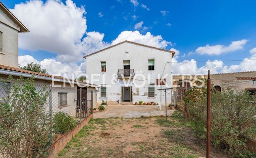 Country House in Palau-solità and Plegamans, Catalonia, Spain 1