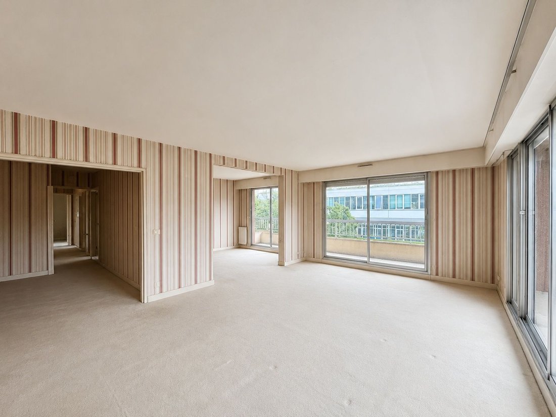 Apartment in Saint Lambert, Paris 15e Arrondissement, Paris 2 - 18935535