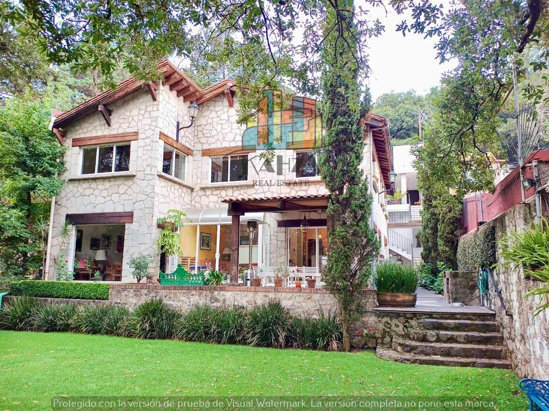 House in Mexico City, Mexico 2 - 18933070
