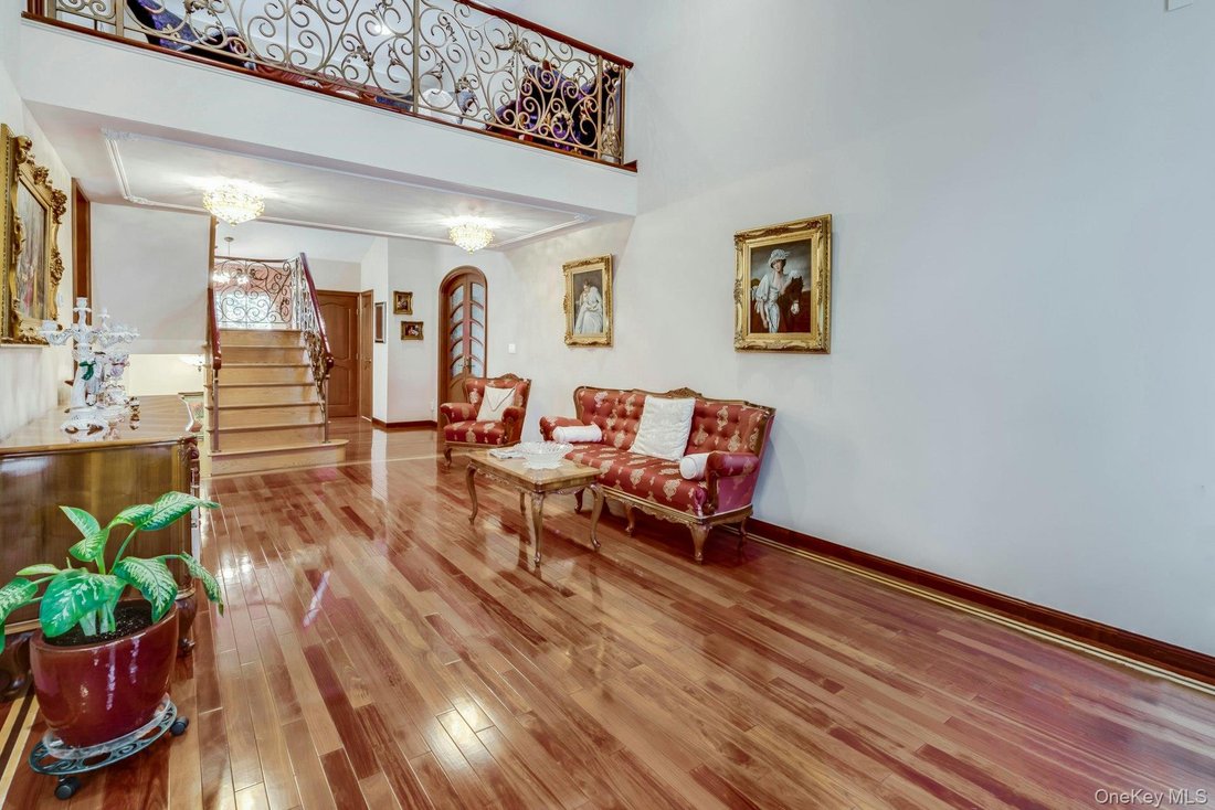 House in Woodbury, New York, United States 5 - 18936148