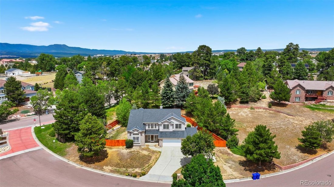 House in Colorado Springs, Colorado, United States 3 - 18934140