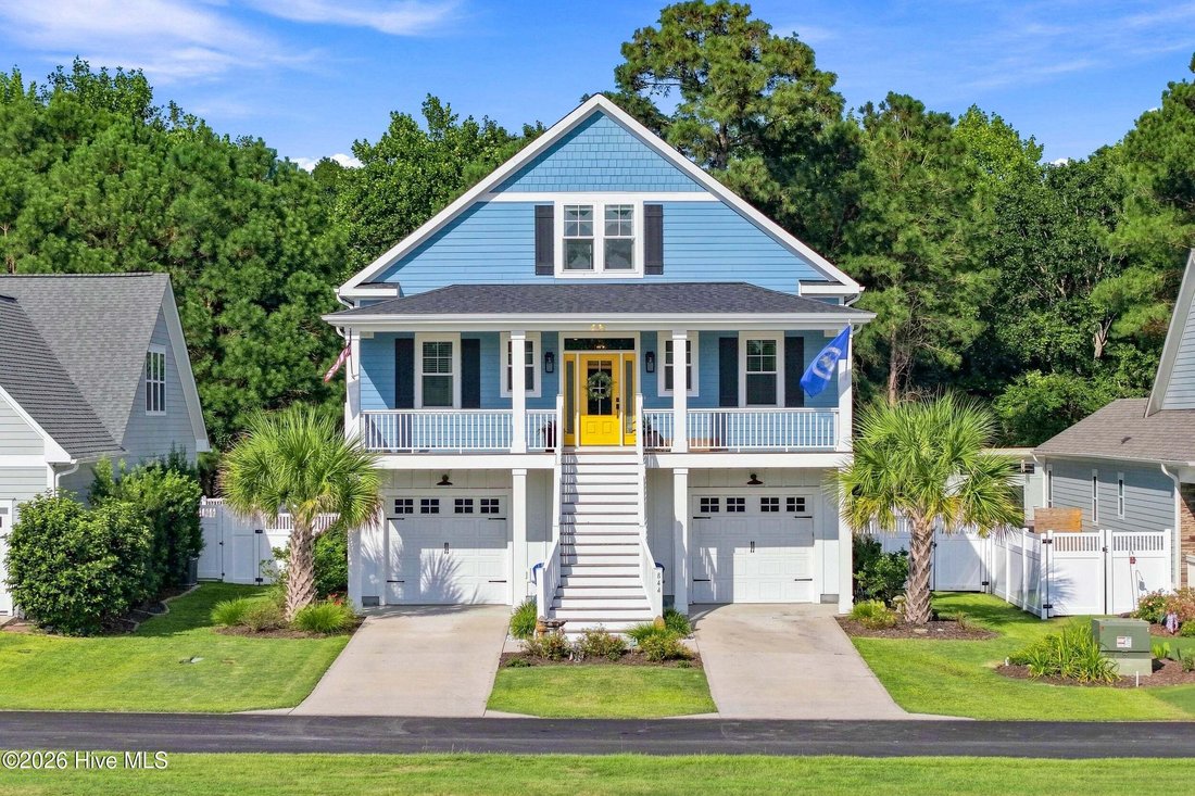 House in Topsail Beach, North Carolina, United States 3 - 18934926