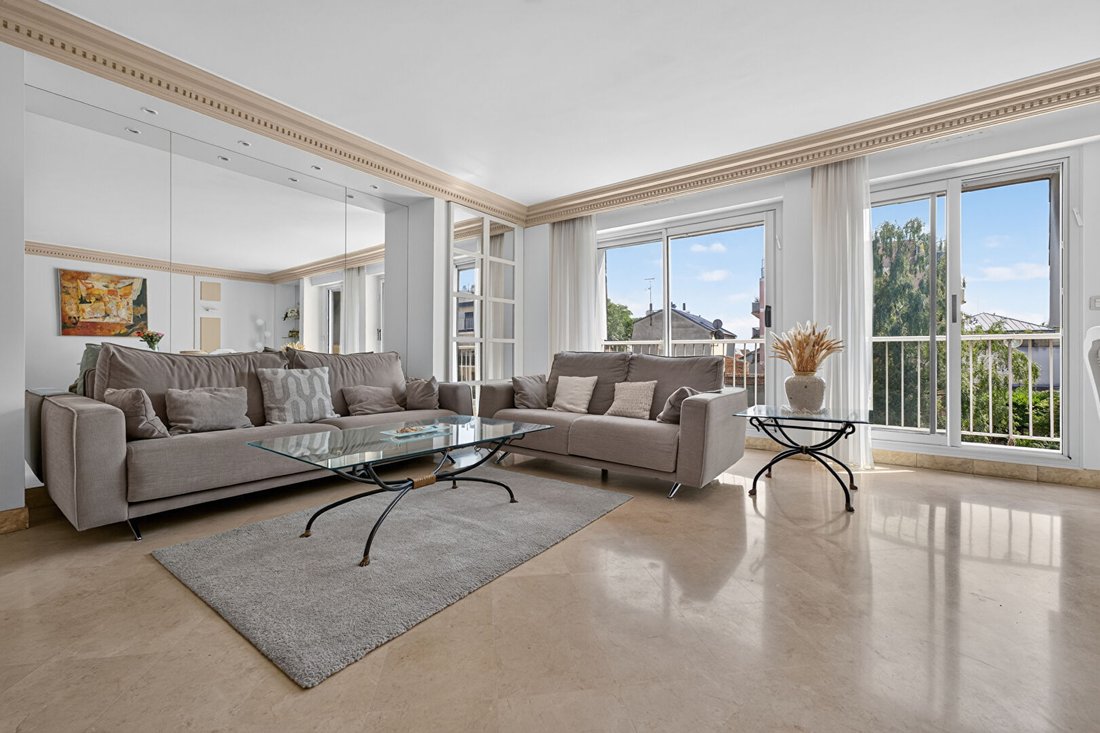 Apartment in Les Lilas, Ile-de-France, France 2 - 18932693