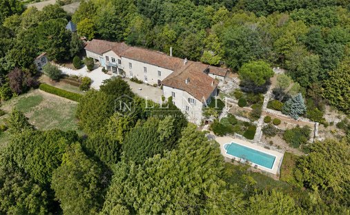 House in Ruffec, Nouvelle-Aquitaine, France 1