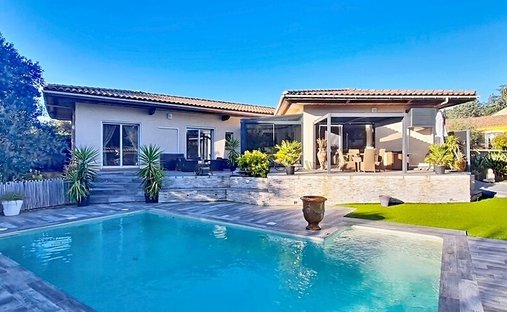 Villa in Laurens, Occitania, France 1