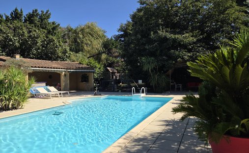 Villa en Hôtel de Ville, Morieres-les-Avignon, Francia 1
