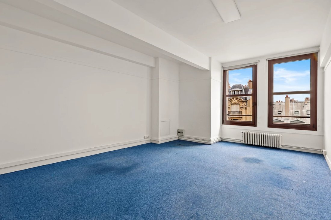 Apartment in Elysées-Madeleine, Paris 8e Arrondissement, Paris 2 - 18931864