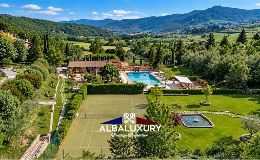 Villa in Rignano sull'Arno, Tuscany, Italy 1