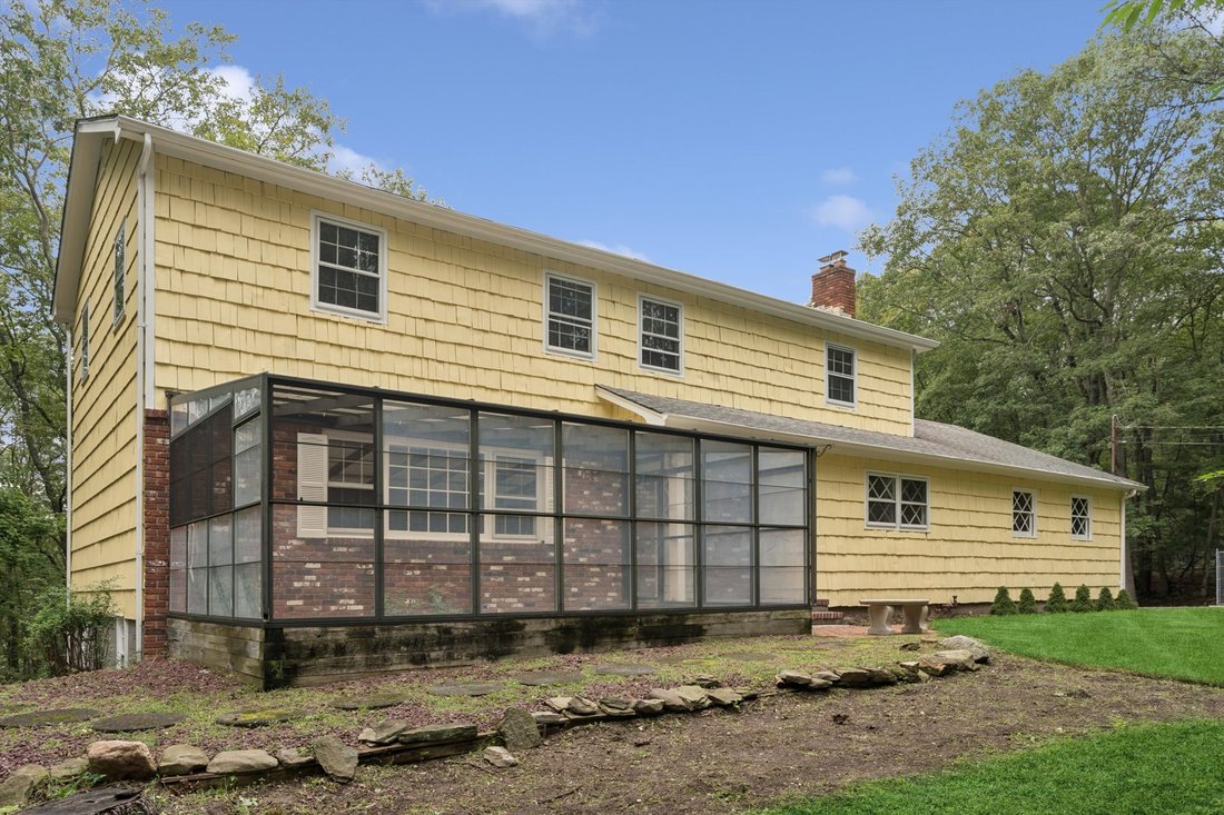 House in Northport, New York, United States 4 - 18934878