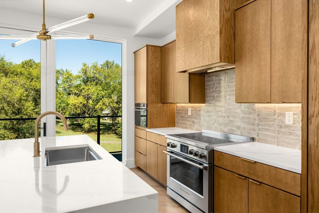 Condo in Nashville, Tennessee, United States 1 - 18934110