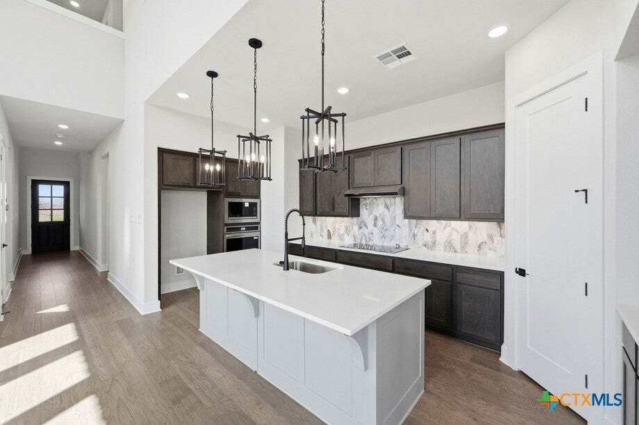 House in San Antonio, Texas, United States 2 - 17242577