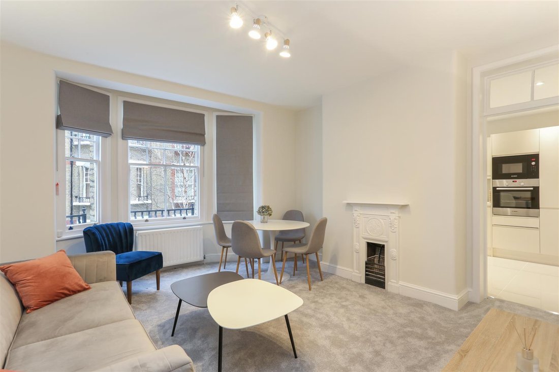 Apartment in Brompton, Kensington And Chelsea, England 1 - 18935397
