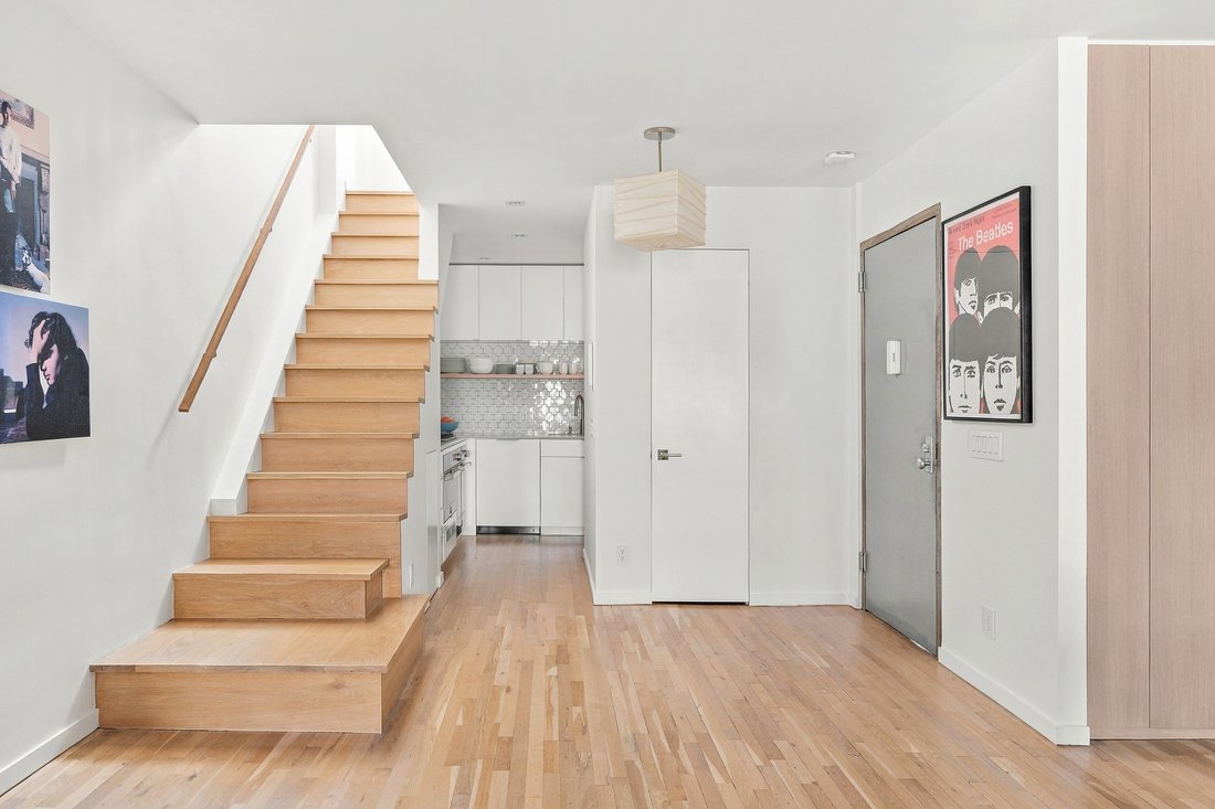 Co Op in New York, New York, United States 4 - 18934838