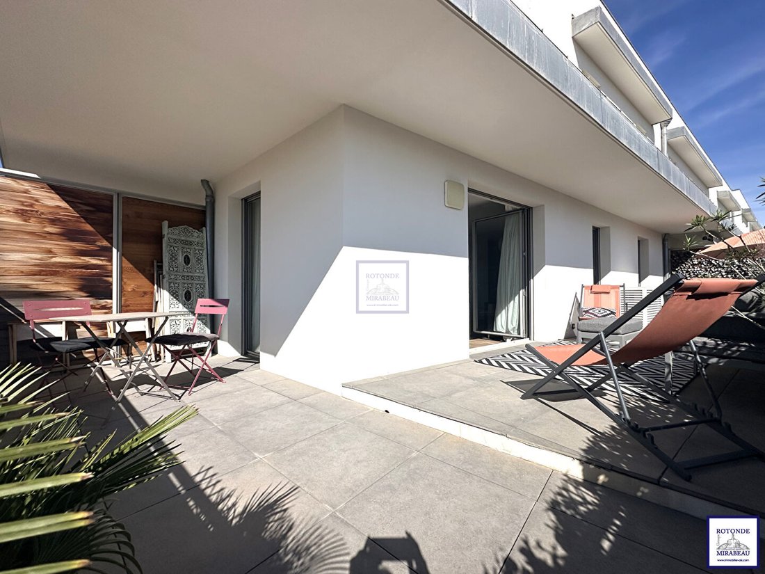 Apartment in Granettes-Jauberte-Sainte Anne, Aix-en-Provence, France 2 - 18935539