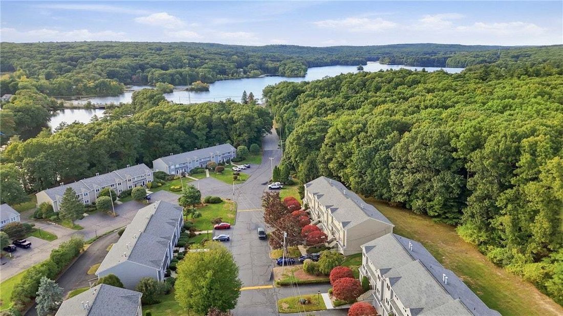 Condo in Smithfield, Rhode Island, United States 5 - 18933829