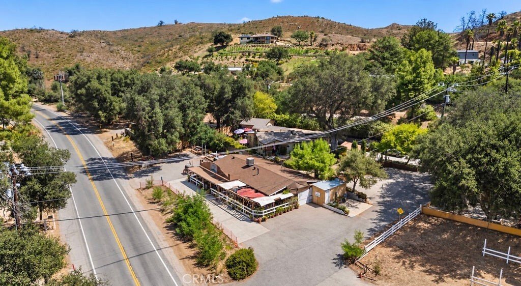 Lake Elsinore, California, United States 4 - 18932769