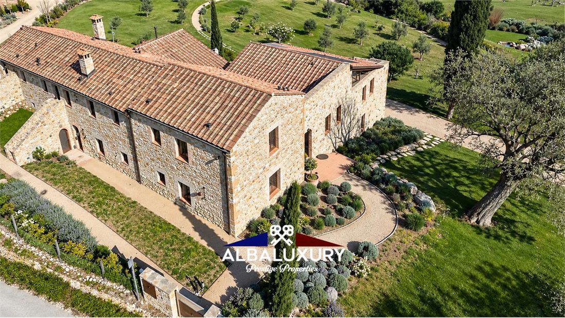 Villa in Cinigiano, Tuscany, Italy 2 - 15383348