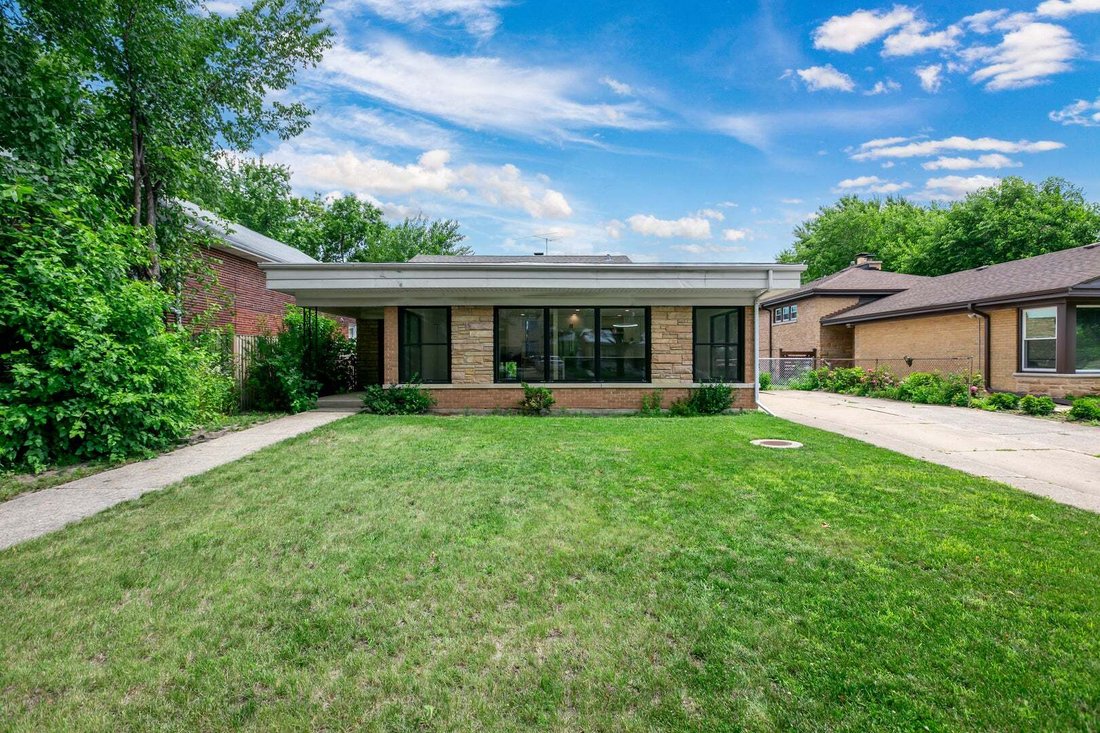 House in Lincolnwood, Illinois, United States 1 - 18934870