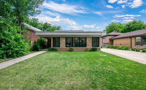 House in Lincolnwood, Illinois, United States 1