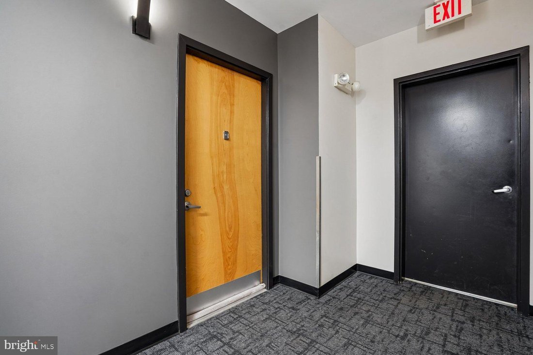 Condo in Alexandria, Virginia, United States 2 - 18189891