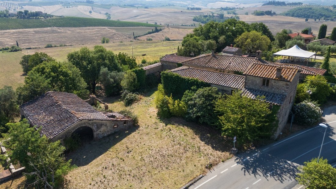Country House in Monteriggioni, Tuscany, Italy 3 - 18933779